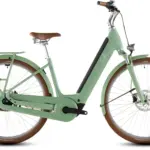 Cube Aruba Hybrid 600 E-Bike in cactus'n'brown mit integriertem Akku und Tiefeinsteiger-Rahmen