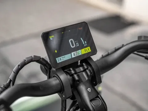 Detailaufnahme des FIT-Displays am Lenker des i:SY SPEED XXL P12 ZR S-Pedelec