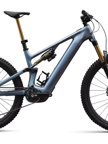 Specialized S-Works Turbo Levo 4 E-Mountainbike in Glacial Blue Metallic, Seitenansicht