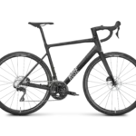 ROSE Reveal AL 105 Rennrad in mattschwarzer Lackierung, Seitenansicht