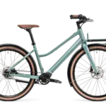 Schindelhauer Emilia E-Bike mit tiefem Einstieg und Frontgepäckträger in Sage Green