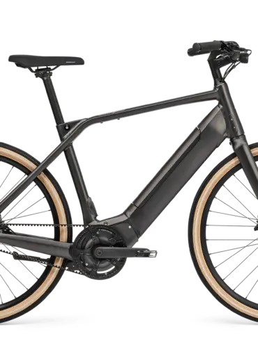 Schindelhauer Heinrich XIV E-Bike in Graphitschwarz mit hellem Reifenprofil, seitliche Ansicht