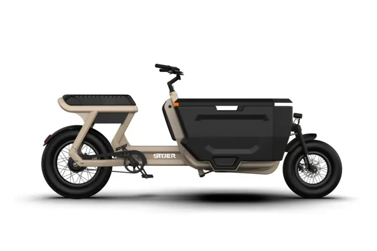 Seitenansicht des STOER CargoX E-Lastenrads mit großer Transportbox und robustem Rahmen