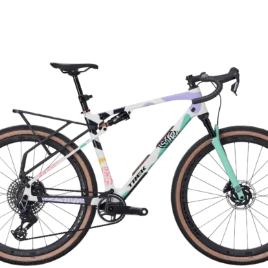 Trek CheckOUT SL 7 AXS Gravelbike mit RockShox Federgabel, OCLV-Carbonrahmen und Gepäckträger, Seitenansicht