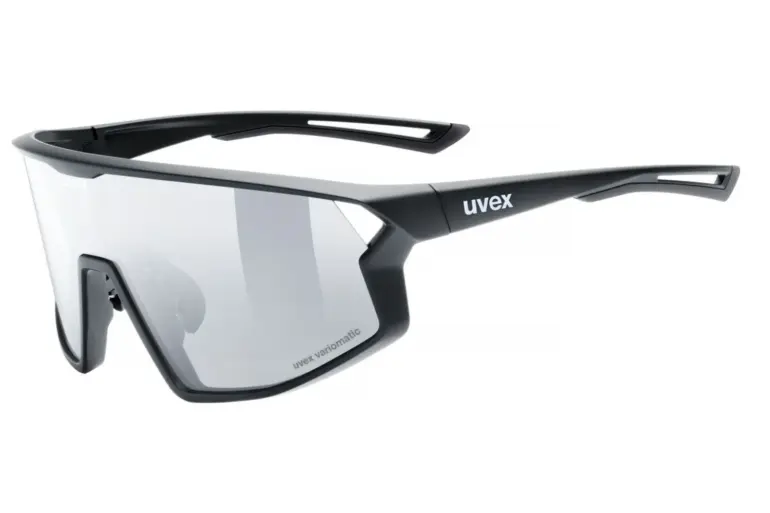 uvex skyryse V Sportbrille in Schwarz mit silberner Spiegelscheibe