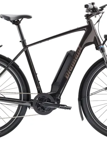 Diamant Zing Trip Core E-Bike, Stepover-Rahmen in Schwarz, mit Bosch-Motor, Akku, Schutzblechen und Gepäckträger, Seitenansicht