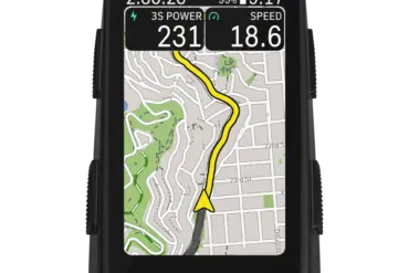 Hammerhead Karoo Fahrradcomputer mit Navigationskarte und Leistungsdaten auf dem Display