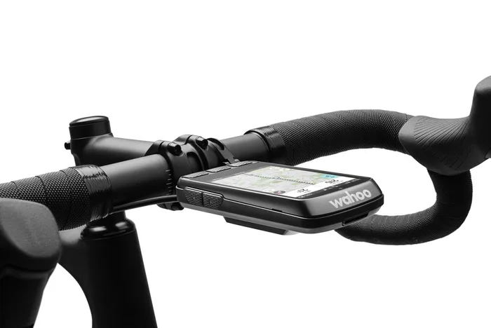 Wahoo ELEMNT ACE GPS Fahrradcomputer am Fahrradlenker mit Navigationsanzeige