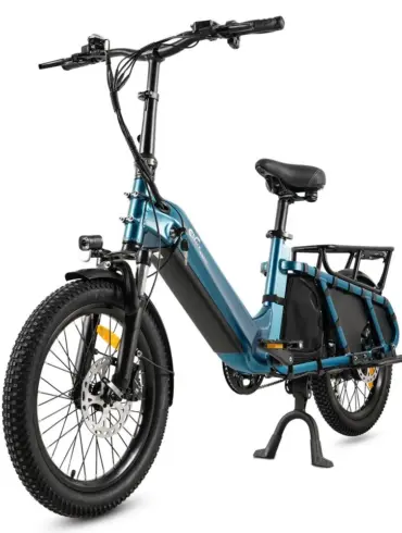 Blaues CMACEWHEEL HQ20 E-Bike mit integriertem Akku, Gepäckträger und breiten Reifen, Frontansicht.