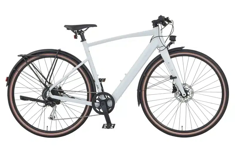 Prophete Urbanicer 2.9 E-Bike in weiß, Seitenansicht mit Fokus auf das Vorderrad, den Rahmen und den Gepäckträger.