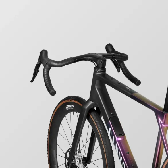 Vorderansicht eines Canyon Grail CFR AXS Gravelbikes mit Fokus auf Lenker, Gabel und Teil des Rahmens.