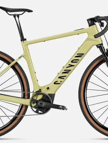 Seitenansicht eines Canyon Grizl:ONfly CF 7 E-Gravelbikes in der Farbe Grellow.