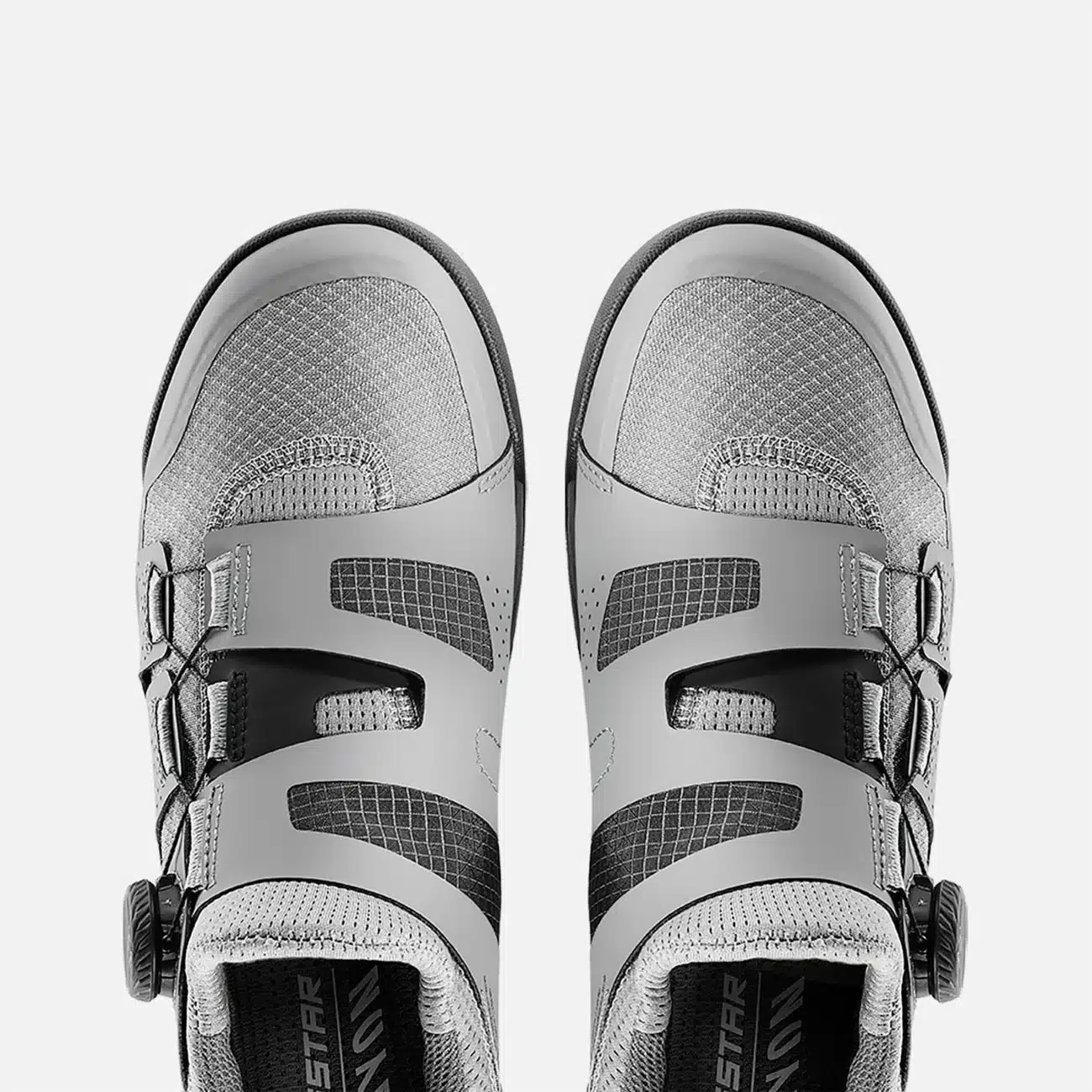 Graue Canyon Scampr Trail Cycling Shoes mit Boa-Verschlusssystem, gesehen von oben
