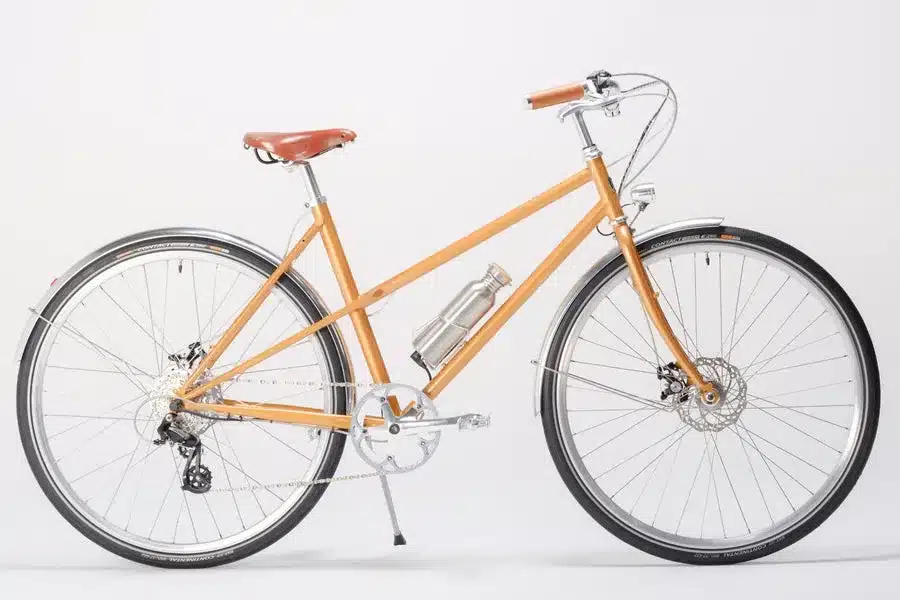 azurstinger 900x 226ec1249cd11e69