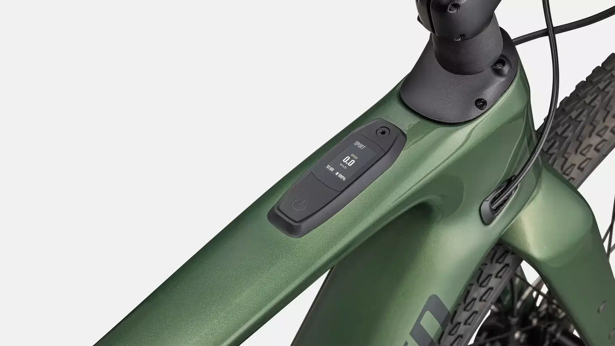 Das integrierte Display am Rahmen eines grünen Specialized Turbo Creo 2 Comp E-Gravelbikes zeigt