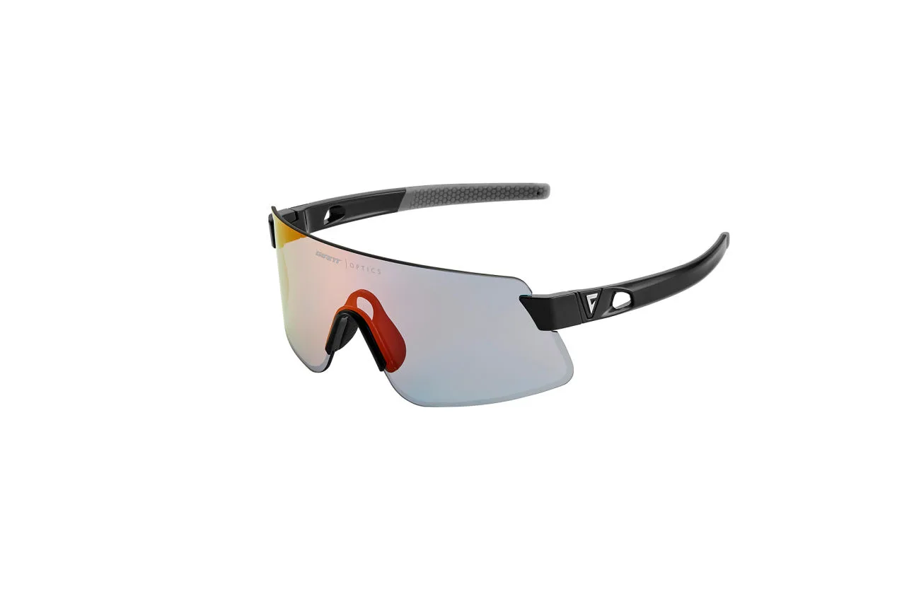 Helio Glasses FotoVis Sportbrille mit rahmenloser Scheibe und roten Nasenpads auf weißem Hintergrund.