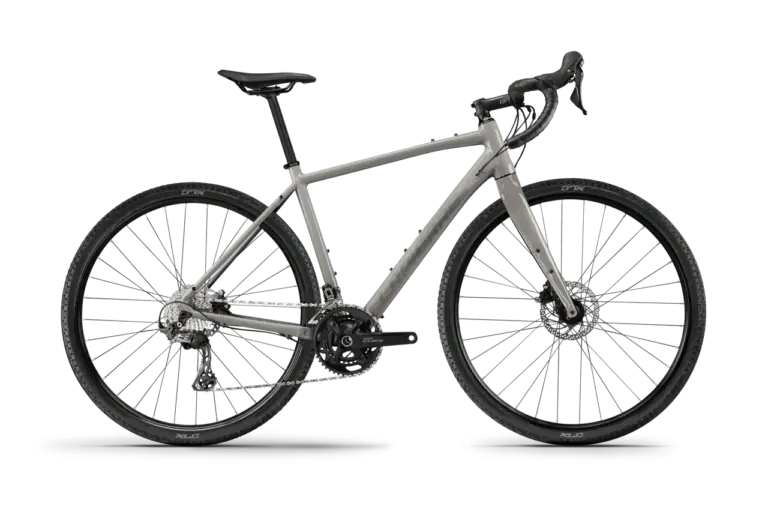 Seitenansicht eines Lapierre Crosshill AL 2.0 2026 Gravelbikes in Beige.
