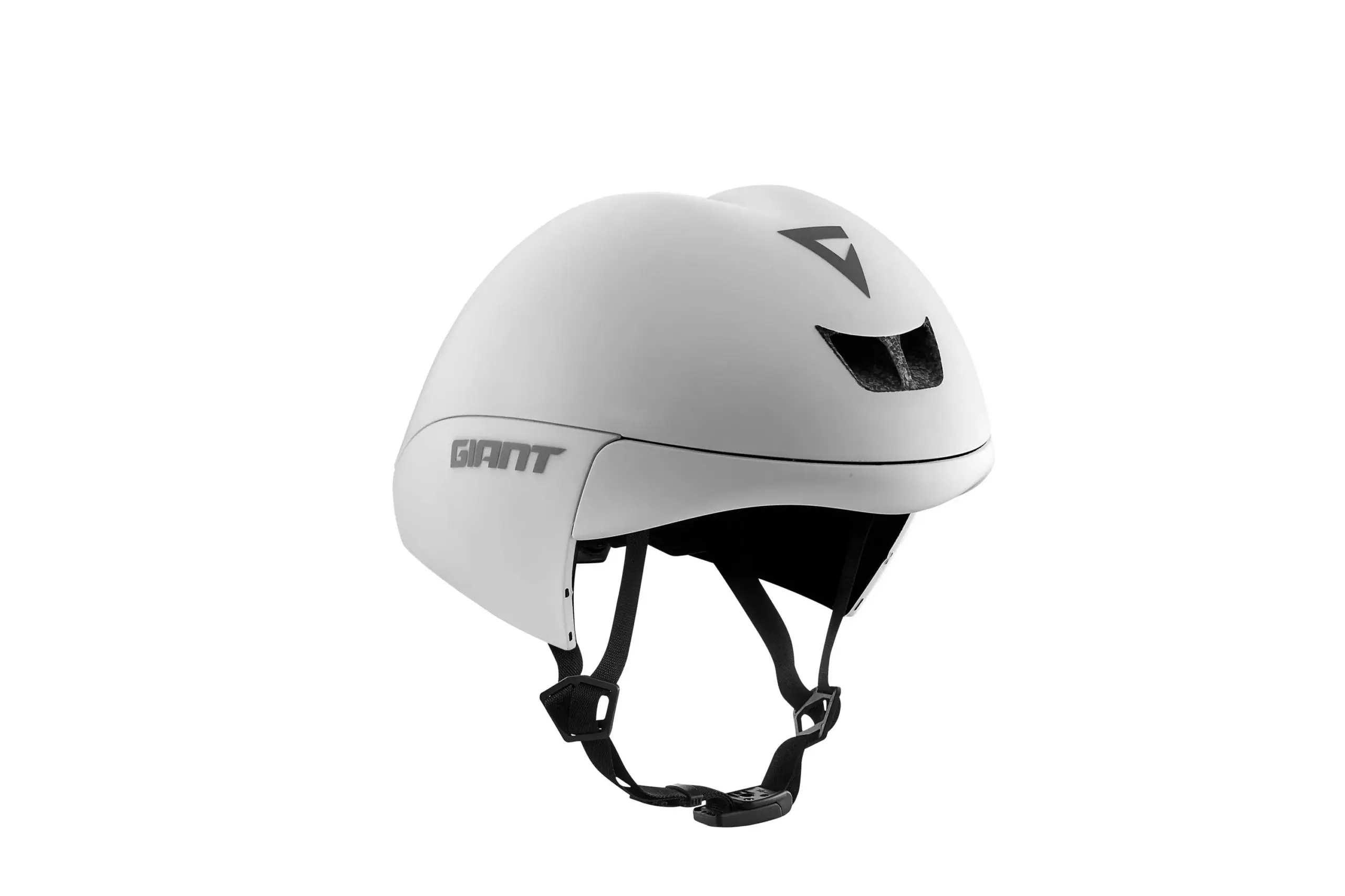 Weißer Aero-Rennradhelm der Marke Giant mit schwarzen Logos und Riemen, isoliert auf weißem Hintergrund.