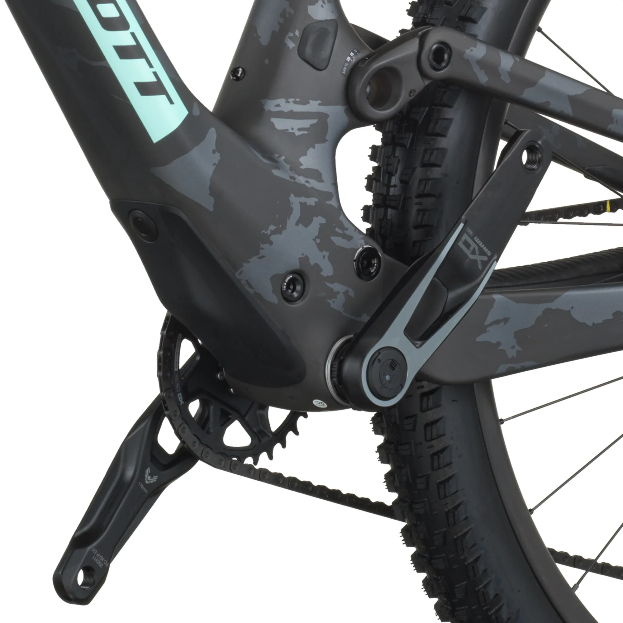 Detailbild eines SCOTT Spark 900 EVO Mountainbikes mit Fokus auf den Hinterbau, die SRAM X0 Eagle AXS Kurbelgarnitur und die Kette.