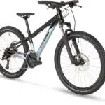 Stevens Team RC 24 Junior-Trail-Bike, ein Mountainbike für junge Fahrer mit Aluminiumrahmen, Federgabel und 24-Zoll-Laufrädern.