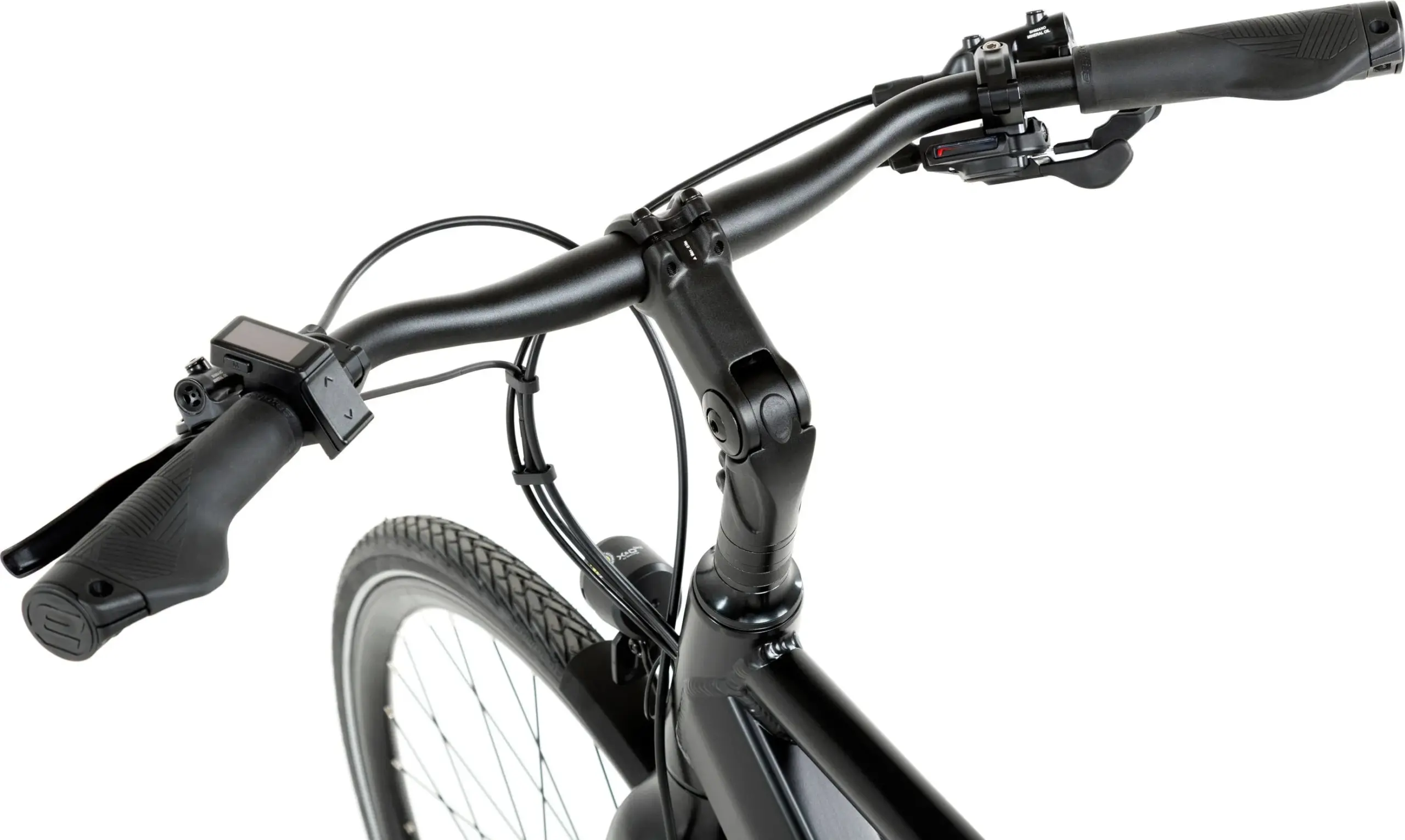 Nahaufnahme des schwarzen Lenkers eines Geero FLEX E-Bikes mit integriertem LC-Display, Bedienelementen und ergonomischen Griffen.
