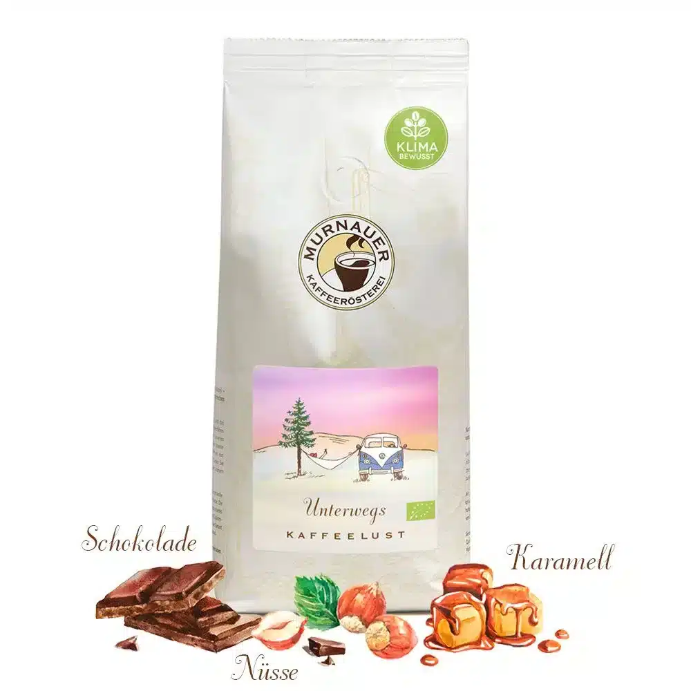 Verpackung der Murnauer Kaffeerösterei Outdoor-Edition ‚Unterwegs‘ mit Illustrationen von Schokolade, Nüssen und Karamell.