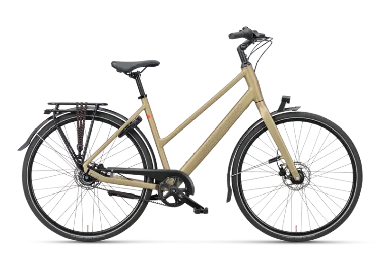 Goldenes Batavus Senz Active Exclusive Fahrrad, geeignet für Pendler und den Stadtverkehr.