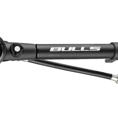 Nahaufnahme einer schwarzen Bulls Caliber Shock Pump M Minipumpe mit einem Manometer, das bar und psi anzeigt.