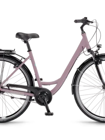 Seitenansicht eines rosafarbenen Winora Hollywood 26 Wave Citybikes mit Gepäckträger, Schutzblechen und Nabenschaltung.