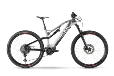 Seitenansicht eines GASGAS G Light Trail SE E-MTB in Turbine Silver / Chrome.