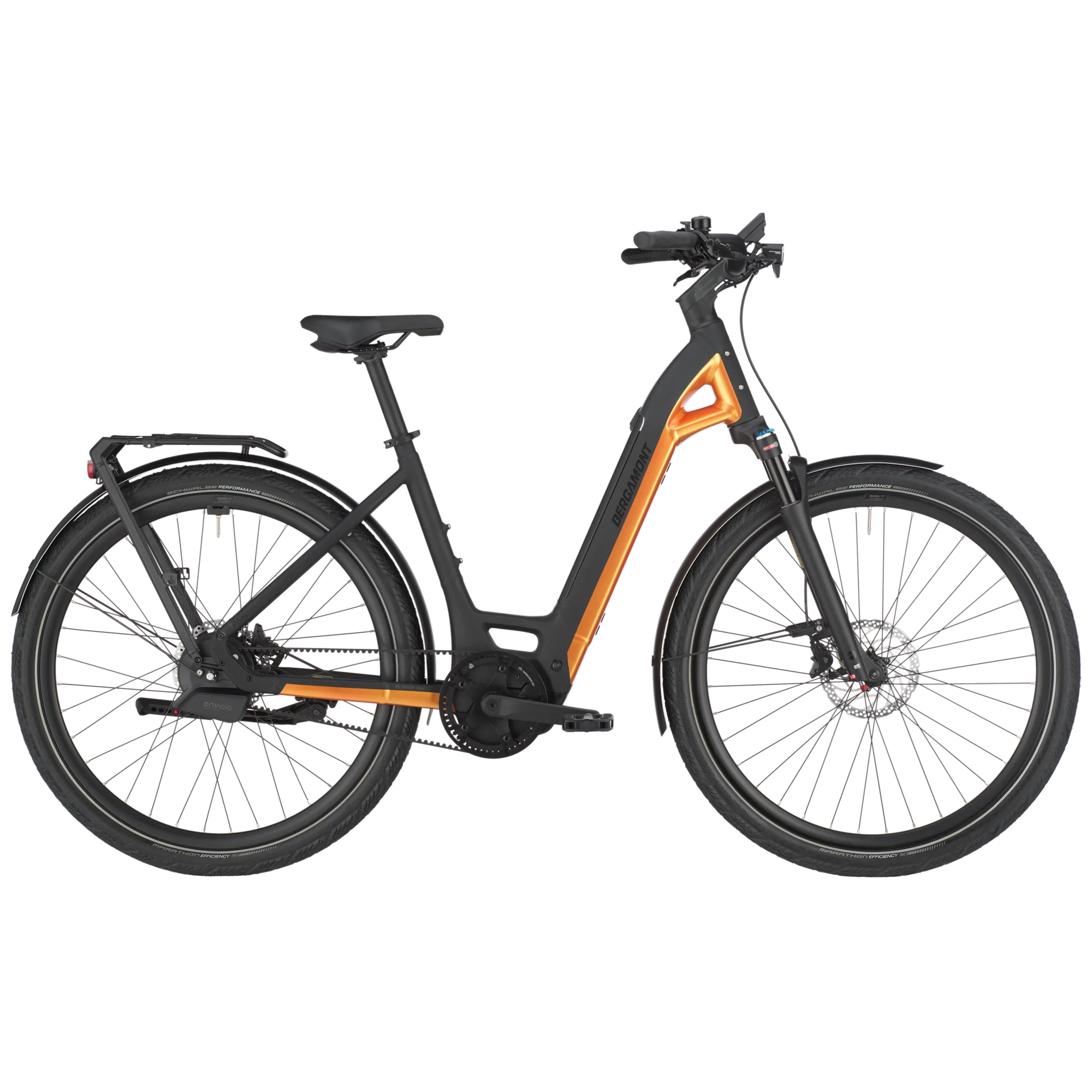 Seitenansicht des Bergamont E-Ville 10 Belt E-Bikes in Schwarz und Orange
