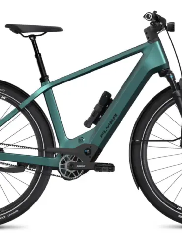 Seitenansicht des Flyer G1 Upstreet TR:CF 7.63 Pinion MGU E1.12S 700Wh Herren-E-Bikes in Jasper Green Satin.