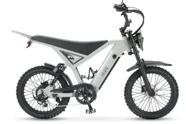 Seitenansicht eines OUXI GT20 Pro Skinnybikes in Hellgrau mit schwarzen Reifen, Federung und sportlichem Rahmen.